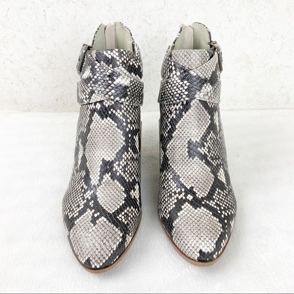Fergalicious Kelsey Snake Ankle Boots Reptile Fall - Picture 3 of 13